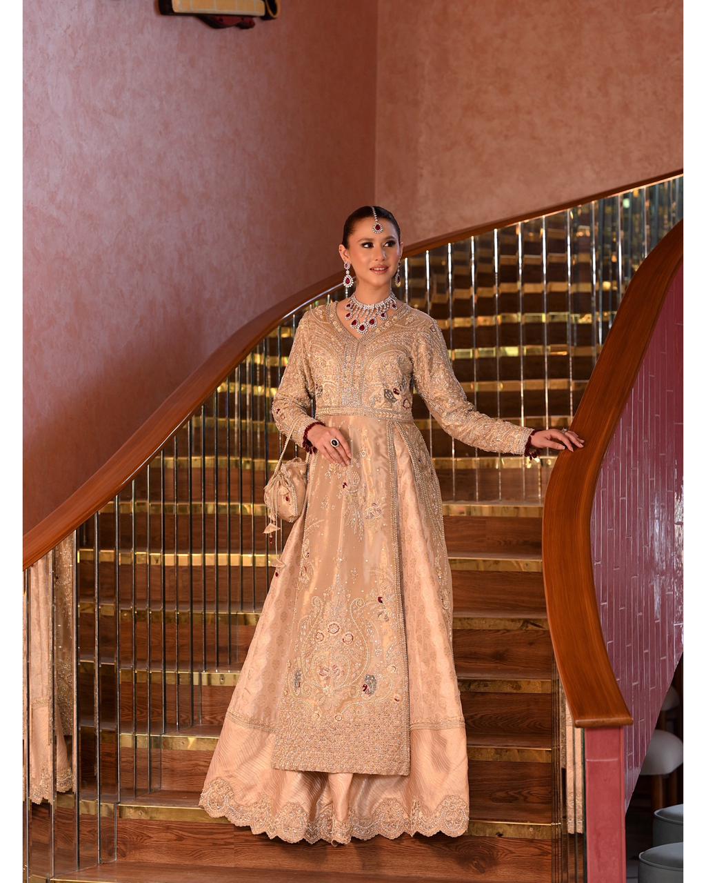 Royal Look